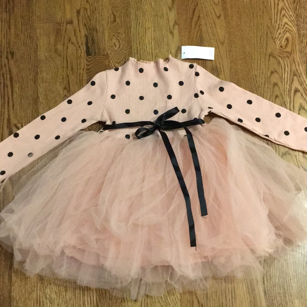 3 For $10 🎉 NWT Pink Tutu Dress with Black Dots